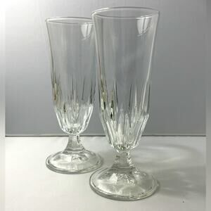 Pair‎ Classic Fluted Champagne Drinking Glasses EUC 6.5” tall